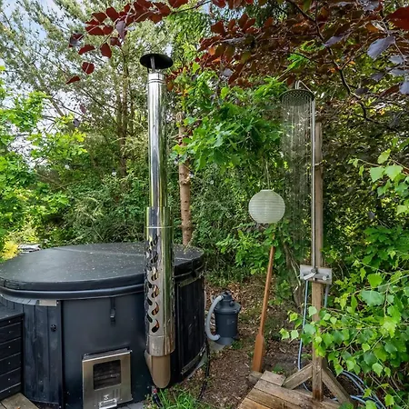 Gunward - 3km From The Sea By Interhome *